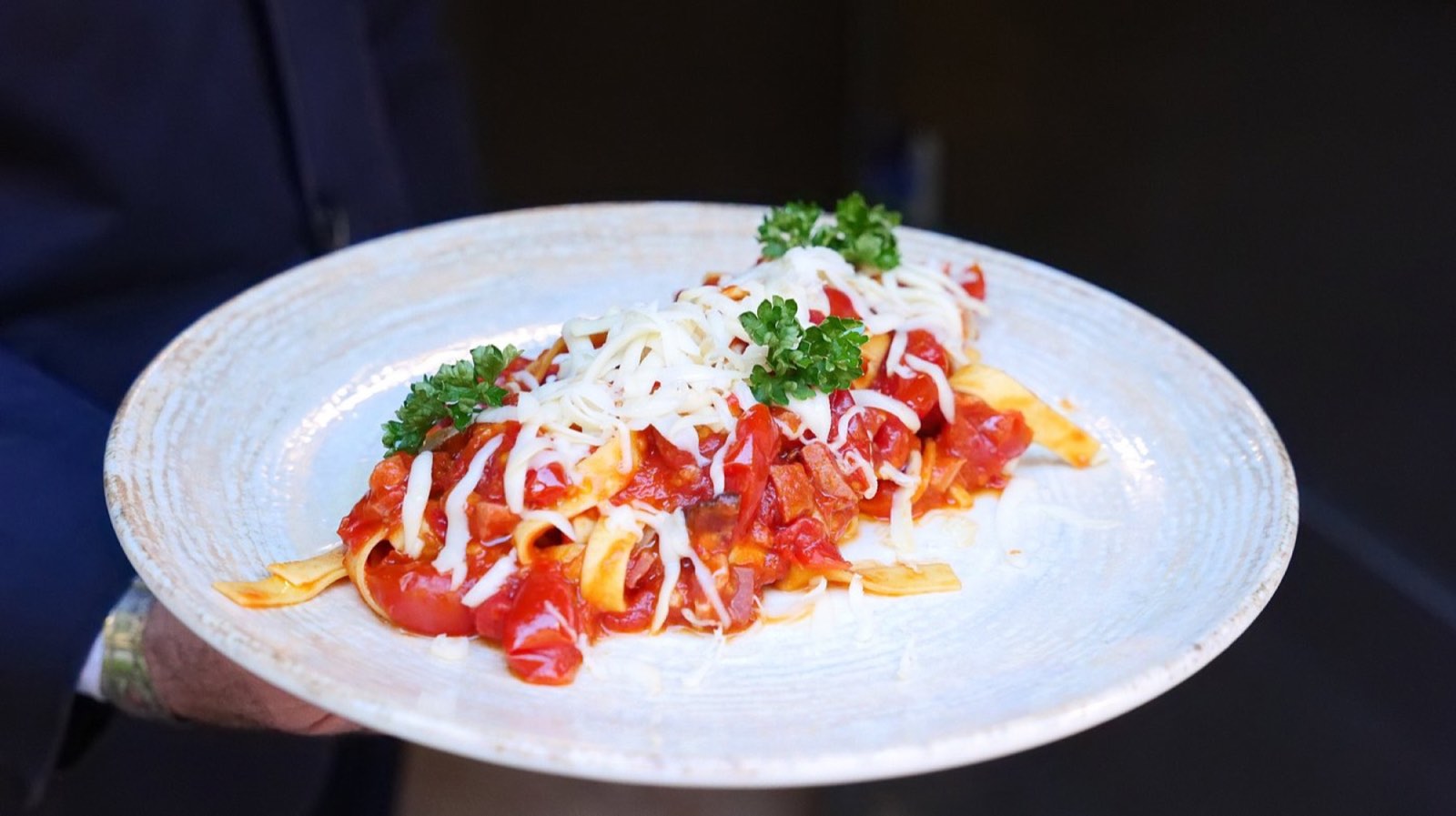 Tagliatelle al pomodoro fresco